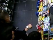 Екшън като по филмите се разигра в магазин във Варна