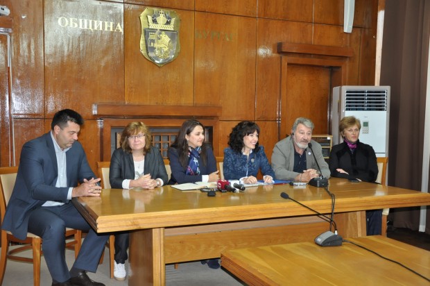 Безплатни профилактични прегледи ще бъдат извършвани на първокласниците в Бургас