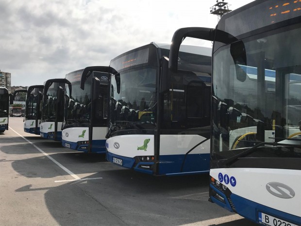 div Още 50 нови автобуса са нужни на общинската фирма