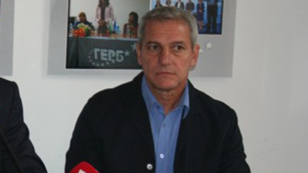 Водачът на групата общински съветници от ПП ГЕРБ-Бургас Димитър Людиев