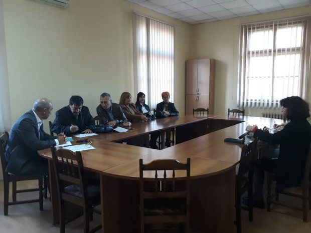 Община Пловдив започва проверка в ДКЦ V заради уволнените лекари
