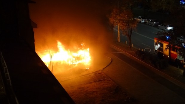 БГНЕС
Зимната градина на бар Вог в Благоевград изгоря в неделя