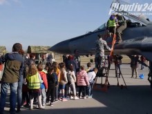 Страхотна инициатива в авиобаза Граф Игнатиево