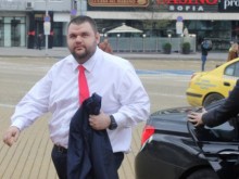 Делян Пеевски се оттегля