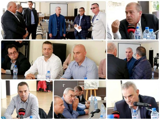 Спешна среща между кмета на Бургас Димитър Николов основните политически