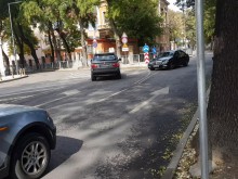 Масово газене на пътните закони в центъра на Пловдив (ВИДЕО)
