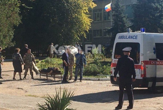 Неидентифицирано взривно устройство избухна в Политехническия колеж в Керч, град