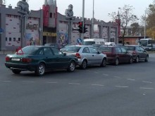Верижна катастрофа с четири коли на бул. "Санкт Петербург"