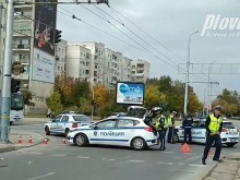 Много полиция на мястото на тежкия инцидент в "Тракия", детска количка в кръстовището!