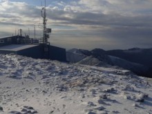 Първият за тази зима сняг падна в България