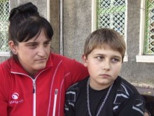 Ромчета тормозят единственото българче в класа