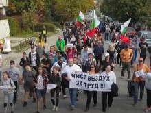 Протестът в Труд прерасна в национална инициатива