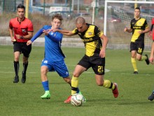 Напрежение в Коматево между фенове на Ботев и родител от Левски