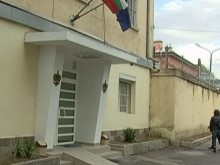 Спипаха служител на затвора в Пловдив с много дрога