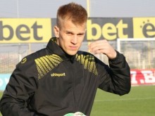 Даниел Кайзер много щастлив в Ботев, удължава договора си