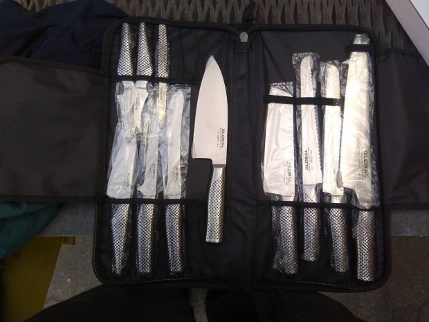 3024 комплекта професионални кухненски ножове от стомана с обозначения на