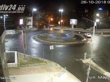 Ексклузивно: Камера засне безумието до Водната палата в момента на случването му!