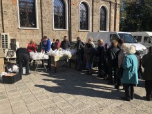 На Димитровден ГЕРБ в Пловдив даде курбан в районите "Южен" и "Централен"