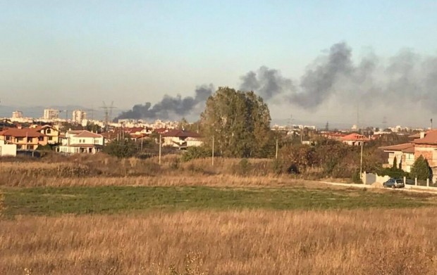 За голям пожар в източната част на Пловдив научи Plovdiv24.bg.