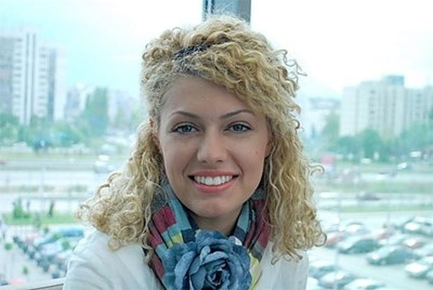 Мис България 2004 Гергана Гунчева се уреди за водеща в
