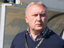 Киров се сопна на Стивън Петков: Анализите се правят от треньорите, а не от футболисти