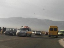 Пак катастрофа в кръгово на Асеновградско, километрично задръстване към Пловдив!