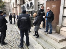Прокуратурата влезе в Агенцията за българите в чужбина, има много арестувани