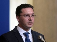 Съдът оправда ексвъншния министър Даниел Митов и осъди заместника му