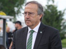 Дерменджиев за оферта от Ботев: Не ме интересува, чакам за чужбина!