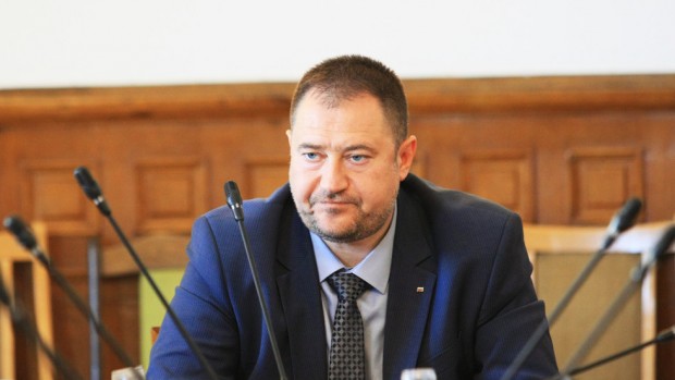 БГНЕС
Повдигнаха обвинение на Петър Харалампиев като лидер на организирана престъпна