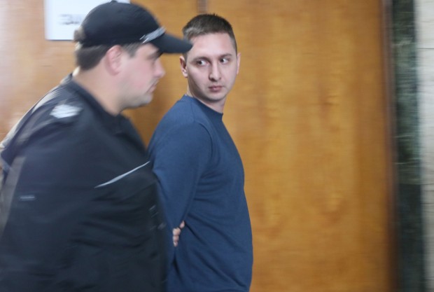 div Вещите лица по делото срещу украинеца Станислав Пислар обвинен