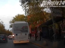 Това вече наистина е кретенизъм! Спрете с простотиите си, достатъчно хора загинаха заради такива като вас!