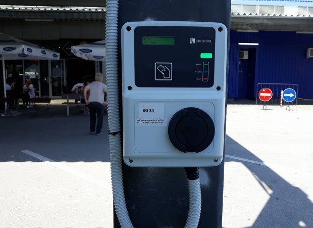 Пловдив предприема сериозна стъпка за популяризиране използване на електромобили чрез увеличаване