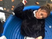 Сузанита на заточение в Италия след бурната раздяла със Сашо Лудия