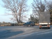 Пловдивчанин: Терористи, но не с колани с тротил на кръста, а зад волана