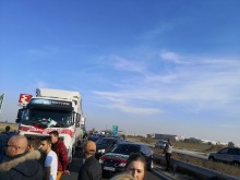 Протестът излезе и извън града! Блокираха и магистралата край Пловдив