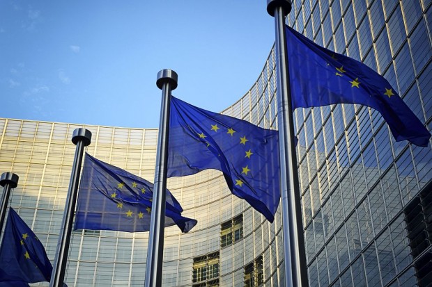 Европейската комисия частично прекратява наблюдението над България и е готова