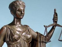 Защитата на бащата, обвинен в педофилия: Той ще докаже невинността си в съда!