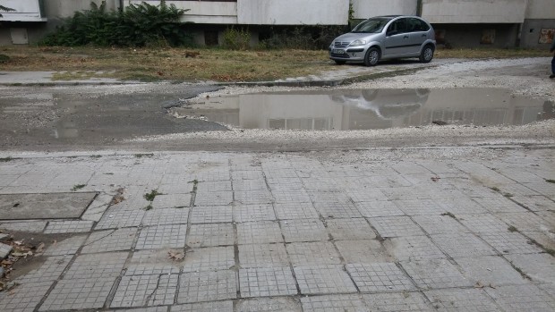 Забравената улица Балкан в район Централен в Пловдив така