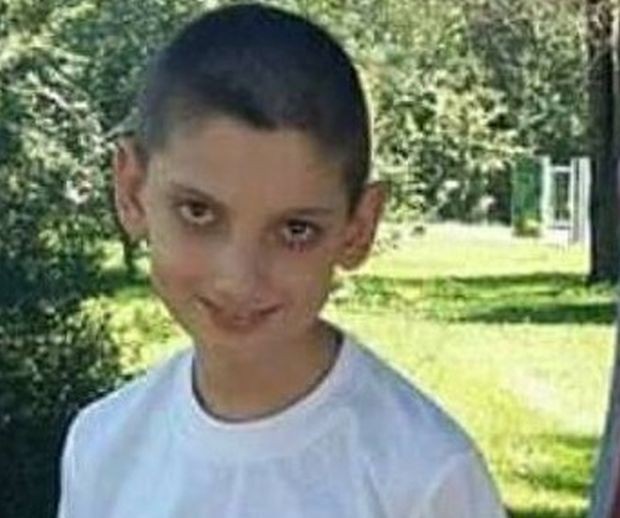 По молба на родителите полицията издирва 12 годишния Даниел Ангелов Дехтеров