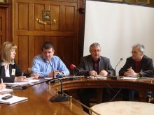 Забрани за каруци и жестоки санкции за отрязани дървета в новите наредби