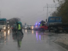 Околовръстното тотално затапено след катастрофата между три МПС-та!