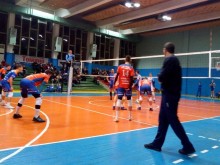 Виктория Волей затрудни лидера Арда в Кърджали