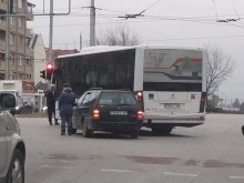 Катастрофа на възлово кръстовище в Кючука при спор за ляв завой!