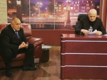 Скандал! Слави Трифонов глобява сценаристите, избрали тъпи въпроси