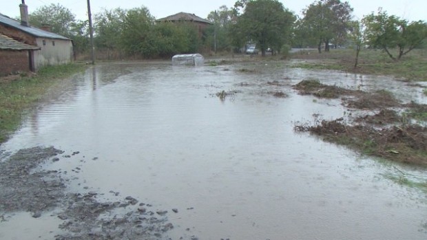 bTV
Обстановката в Бургаска област е спокойна въпреки значителните количества дъжд Засега