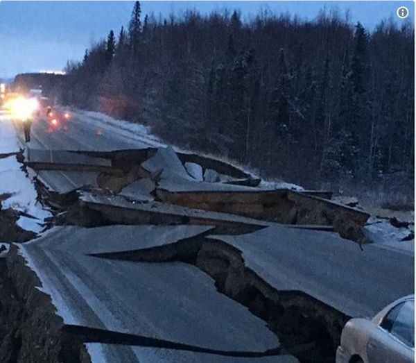 Земетресение с магнитуд 7 2 по Рихтер удари Аляска Това съобщават