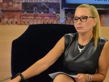 Журналистка: Защо все Борисов, Радев, Доган и Цацаров са ни виновни?