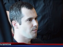 Убиецът на 7-годишната Дамла припадна в съда в Пловдив, прекъснаха заседанието!