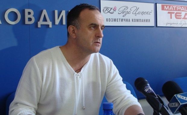 Шефът на Векта Петър Никленов отнесе фиш за превишена скорост
